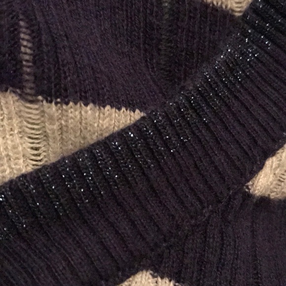 Justice size 14 hoodie - Picture 6 of 6